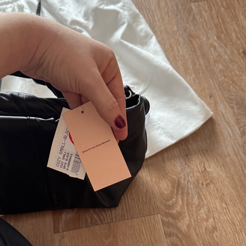 orYANY Black Leather Shoulder Bag - Picture 4 of 4